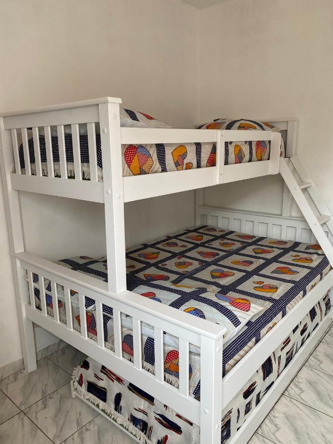 Apartamento Ubatuba, Itagua, Bem Localizado, Duas Vagas De Garagem المظهر الخارجي الصورة